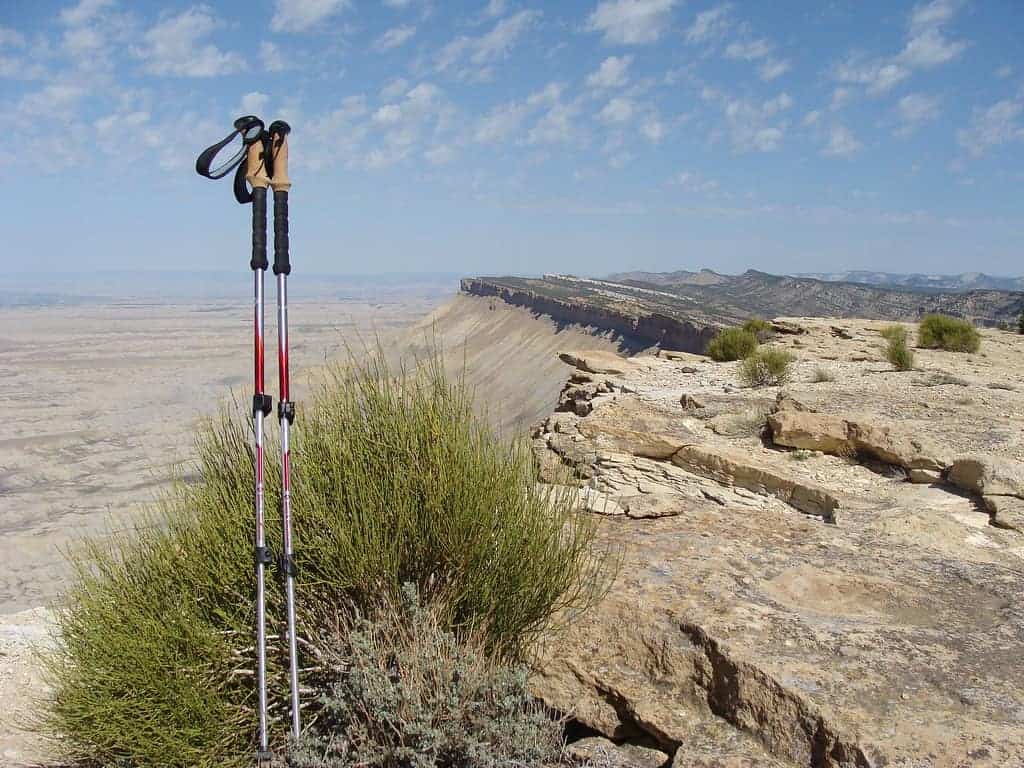 What Size Hiking Pole Do I Need: All You Need To Know – Glad Outdoors